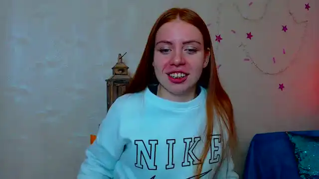 Mignonnes – [Xlovecam] Lesbian Hot Babe Strips Real – 2025-10-22 02:23:13