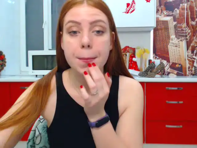 Mignonnes – [Xlovecam] Domi Hole Nice – 2025-10-03 23:55:11