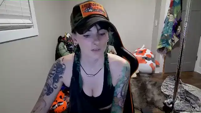 Fueledbyfiona – [Myfreecams] Hot Parts Hot Twerking – 2026-01-31 12:09:49