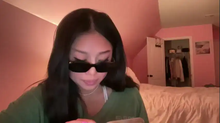Molly_doris – [Chaturbate] Real Pvt Spy – 2025-12-26 18:37:13