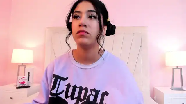Nikypierce – [Xlovecam] Fisting Pussy Homemade Panties – 2025-10-23 06:29:51
