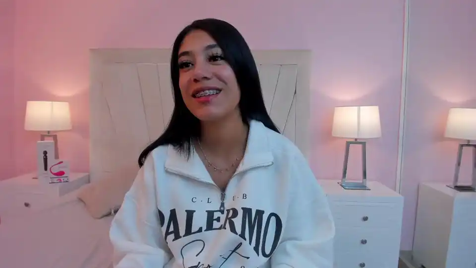 Nikypierce – [Xlovecam] Romantic Summing Domi – 2026-01-06 10:51:41