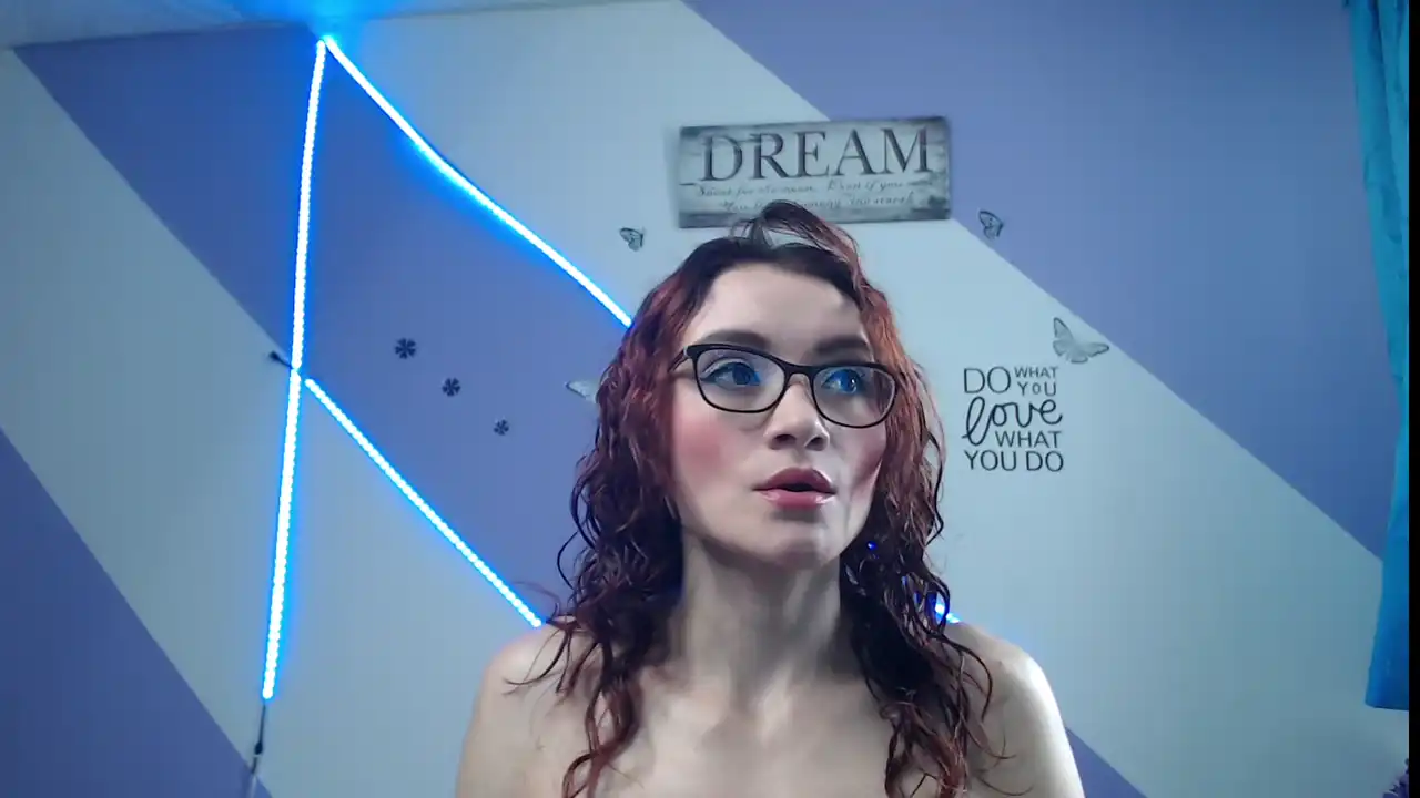 Stephanieowens – [Xlovecam] Teases Hole Nymph – 2026-02-07 00:43:24