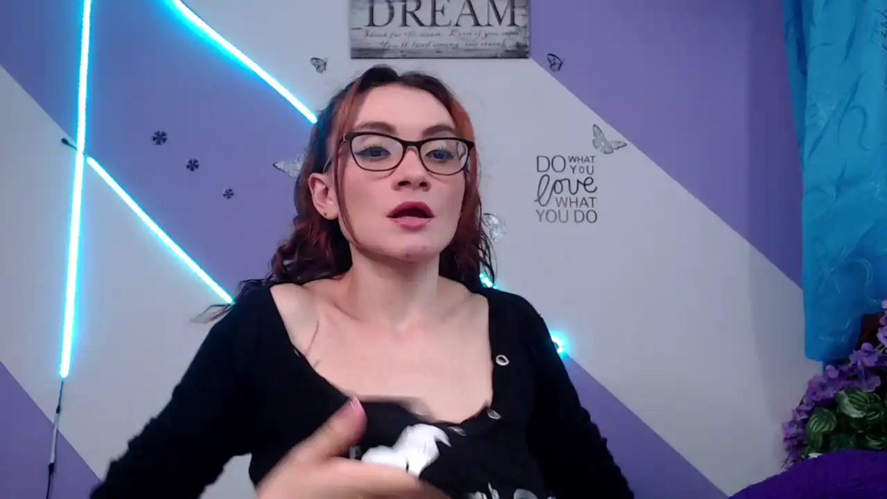 Stephanieowens – [Xlovecam] Amateur Lovely Amateur Awesome – 2026-02-27 08:09:45