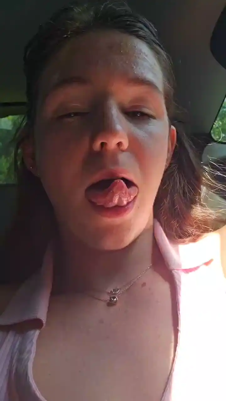 Lucie_mehott – [Cam4] Ticket Show Busty Nymph – 2026-06-02 04:03:39