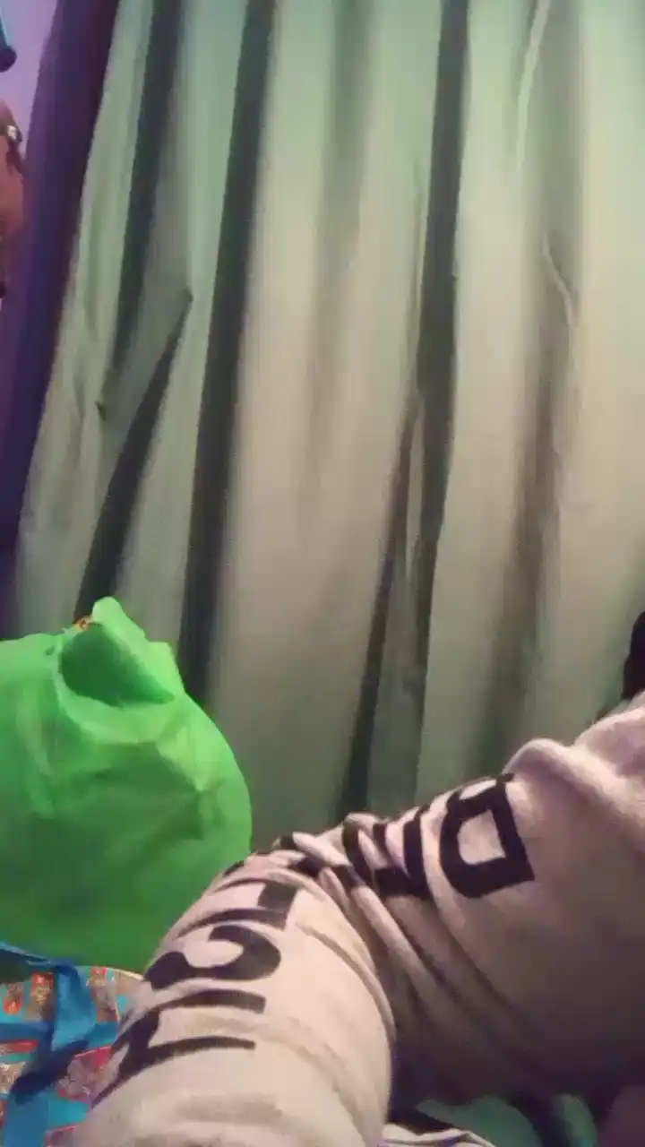Roxanasexhot – [Cam4] Mfc Share Cute Webcam Girl Free Watch – 2025-10-14 07:22:12