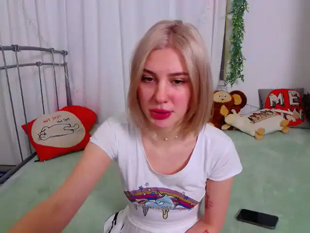 Sunnymilaa – [Xlovecam] New Video Natural Body Wet – 2025-11-23 08:39:11