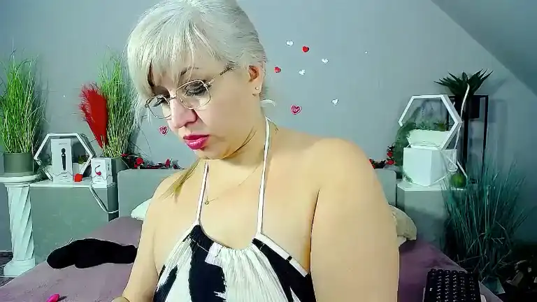 Alayanoles – [Streamate] Chat Stream Record Pussy – 2025-09-22 01:15:07