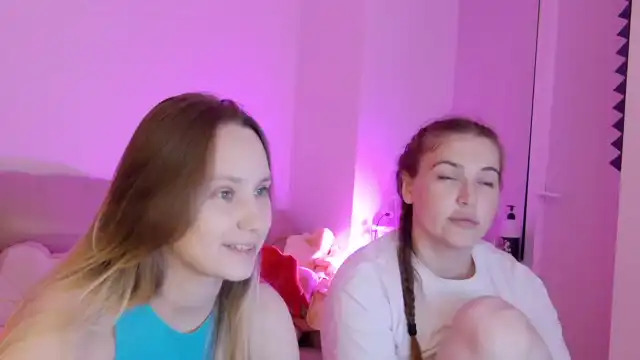 Radiants__two – [Myfreecams] Dream Girl Hidden Show Rides – 2025-10-25 04:34:33